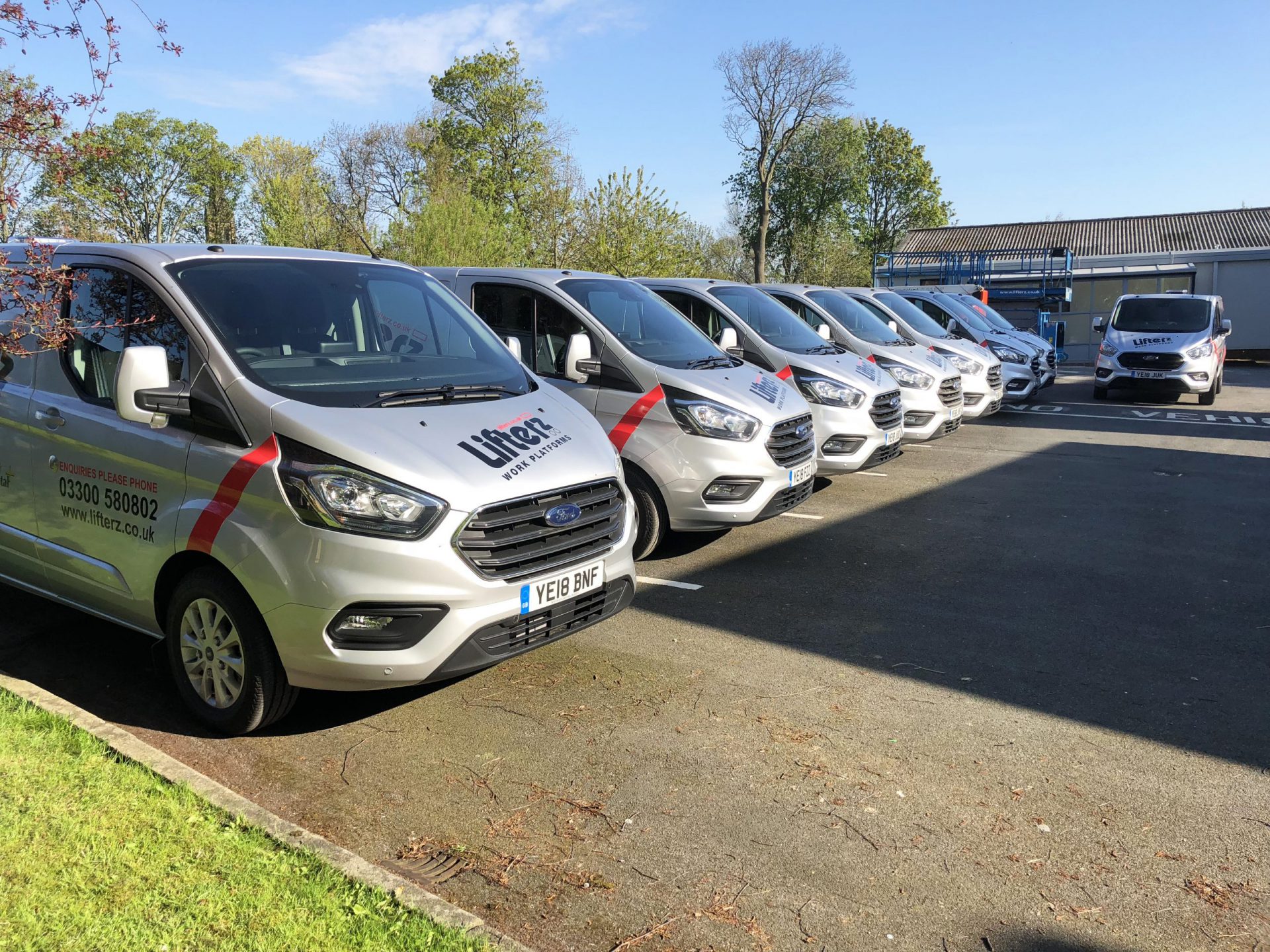 Lifterz invest in a new fleet of Service vehicles Speedy Powered Access